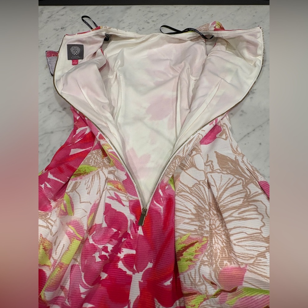 NWT, Women’s Vince Camuto, Floral Dress, Size 2 - Picture 8 of 13